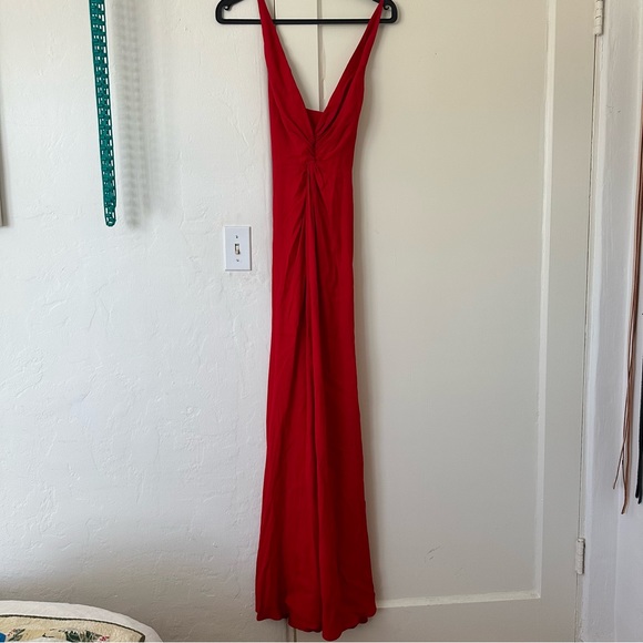 Reformation Bray Dress- Cherry red - Picture 9 of 12